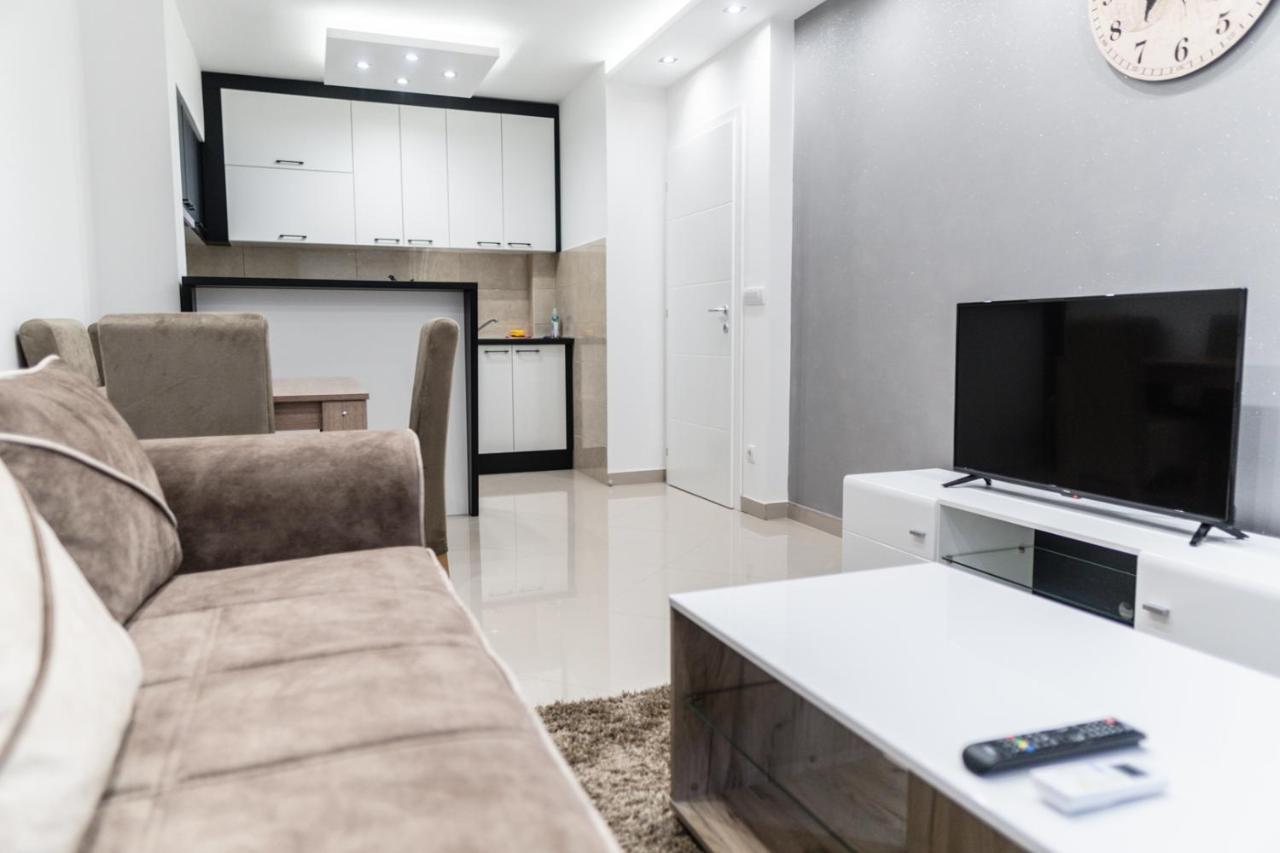Bella Apartmani Jagodina Buitenkant foto