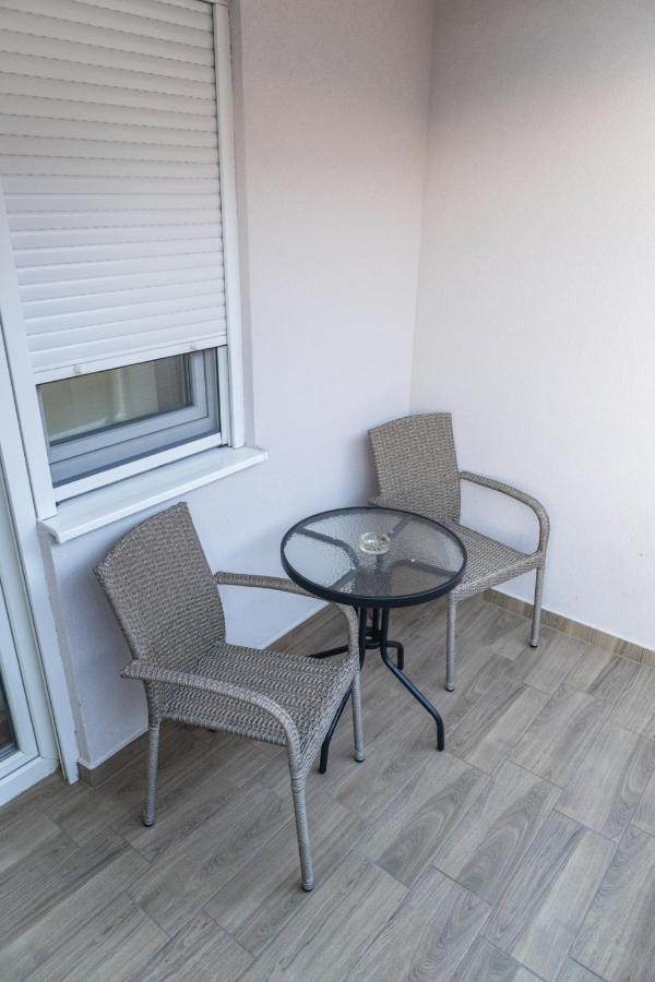 Bella Apartmani Jagodina Buitenkant foto